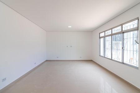 Sala de Estar de casa para alugar com 4 quartos, 300m² em Santa Teresinha, São Paulo