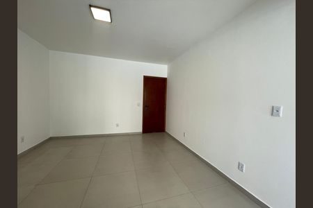 Studio para alugar com 28m², 1 quarto e sem vaga