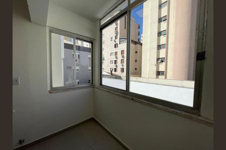 Studio para alugar com 28m², 1 quarto e sem vaga