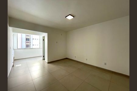 Studio para alugar com 28m², 1 quarto e sem vaga