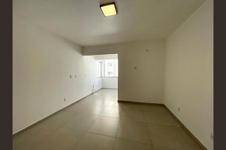 Studio para alugar com 28m², 1 quarto e sem vaga