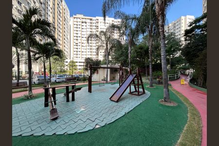 Apartamento para alugar com 50m², 2 quartos e 1 vagaÁrea comum