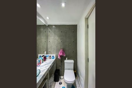 Apartamento à venda com 70m², 2 quartos e 1 vaga Apartamento à venda com 70m², 2 quartos e 1 vagaBanheiro