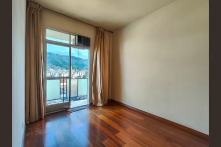 Apartamento para alugar com 61m², 2 quartos e 2 vagas Apartamento para alugar com 61m², 2 quartos e 2 vagasQuarto 2
