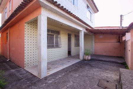 Casa para alugar com 94m², 2 quartos e 1 vaga Casa para alugar com 94m², 2 quartos e 1 vagaQuintal