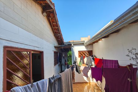 Casa à venda com 200m², 3 quartos e 2 vagasQuintal