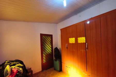 Casa à venda com 200m², 3 quartos e 2 vagasQuarto 3