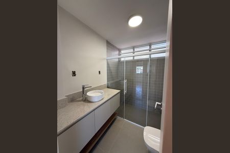 Apartamento para alugar com 86m², 2 quartos e 1 vaga Apartamento para alugar com 86m², 2 quartos e 1 vagaBanheiro 1