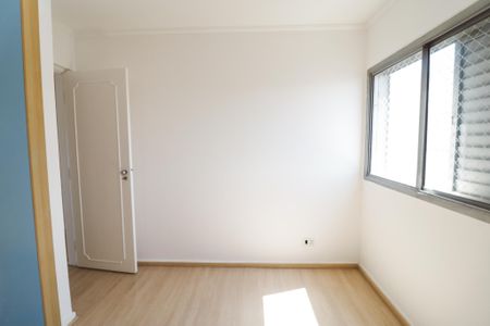 Apartamento à venda com 96m², 3 quartos e 1 vagaQuarto 2