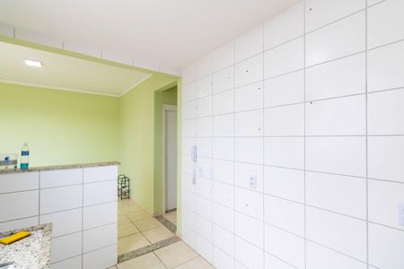 Apartamento para alugar com 48m², 2 quartos e 1 vaga Apartamento para alugar com 48m², 2 quartos e 1 vagaCozinha e Área de Serviço