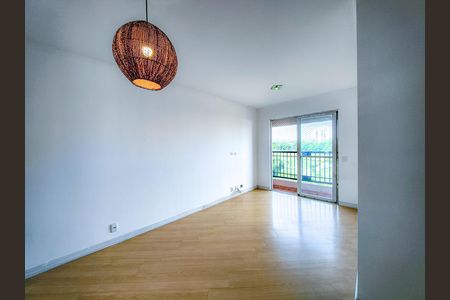 Apartamento à venda com 66m², 3 quartos e 2 vagas Apartamento à venda com 66m², 3 quartos e 2 vagasSala