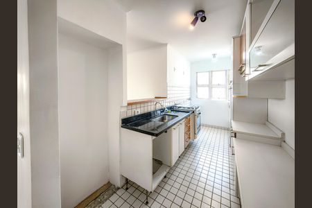 Apartamento à venda com 66m², 3 quartos e 2 vagas Apartamento à venda com 66m², 3 quartos e 2 vagasCozinha e Área de Serviço