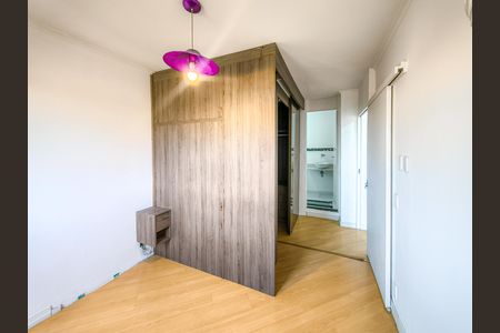 Apartamento à venda com 66m², 3 quartos e 2 vagas Apartamento à venda com 66m², 3 quartos e 2 vagasSuíte