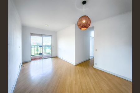 Sala de apartamento à venda com 3 quartos, 66m² em Vila Sofia, São Paulo