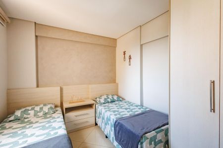 Apartamento para alugar com 65m², 2 quartos e 1 vaga Apartamento para alugar com 65m², 2 quartos e 1 vagaQuarto