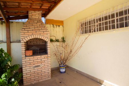 Casa para alugar com 400m², 5 quartos e 4 vagas Casa para alugar com 400m², 5 quartos e 4 vagasChurrasqueira