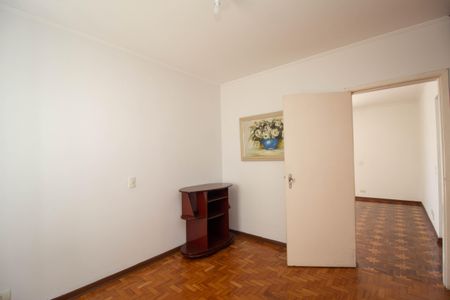 Casa para alugar com 400m², 5 quartos e 4 vagas Casa para alugar com 400m², 5 quartos e 4 vagasQuarto 1