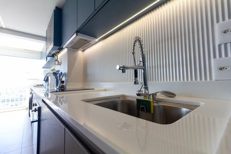 Apartamento para alugar com 60m², 2 quartos e 1 vaga Apartamento para alugar com 60m², 2 quartos e 1 vagaCozinha, Área de serviço e Varanda