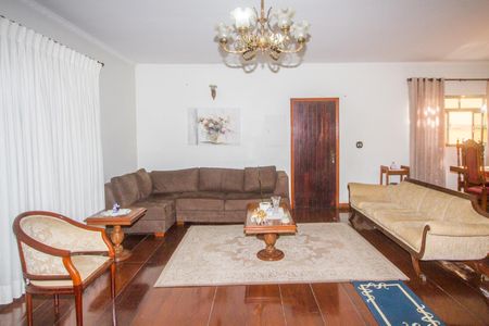 Casa à venda com 4 quartos, 500m² em Vila Cruzeiro, São Paulo