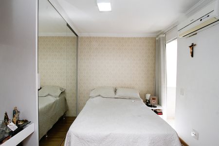 Apartamento à venda com 78m², 3 quartos e 2 vagasQuarto 3 - Suíte