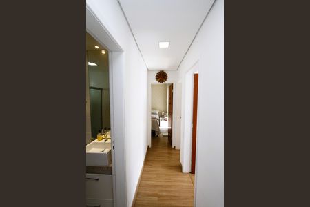 Apartamento à venda com 78m², 3 quartos e 2 vagasCorredor