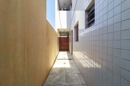 Casa para alugar com 44m², 1 quarto e sem vaga