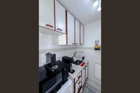 Apartamento à venda com 35m², 1 quarto e 1 vaga Apartamento à venda com 35m², 1 quarto e 1 vagaCozinha