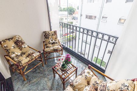 Apartamento para alugar com 78m², 3 quartos e 2 vagas Apartamento para alugar com 78m², 3 quartos e 2 vagasVaranda