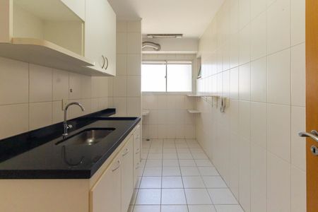 Apartamento à venda com 64m², 2 quartos e 1 vaga Apartamento à venda com 64m², 2 quartos e 1 vagaCozinha e Área de Serviço