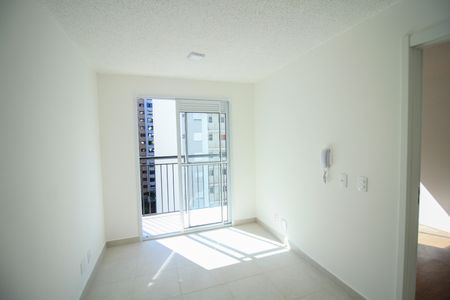 Apartamento para alugar com 27m², 1 quarto e sem vaga