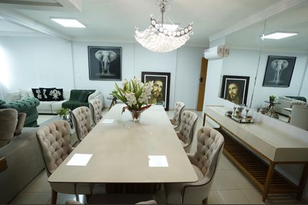 Apartamento para alugar com 120m², 3 quartos e 2 vagas