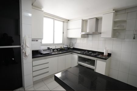 Apartamento para alugar com 120m², 3 quartos e 2 vagas