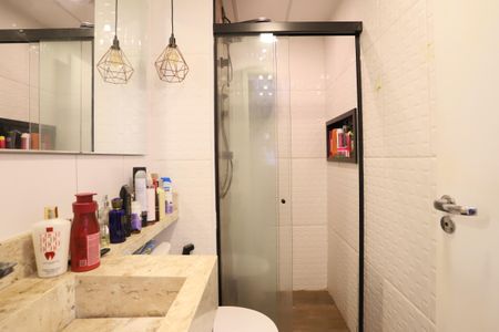 Apartamento para alugar com 38m², 2 quartos e sem vaga Apartamento para alugar com 38m², 2 quartos e sem vagaBanheiro