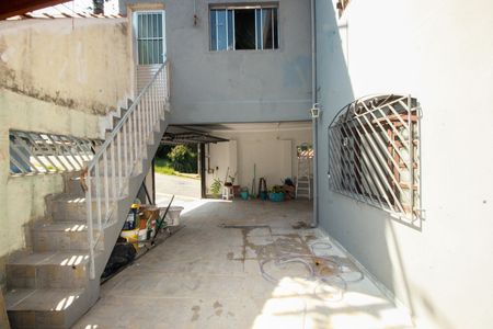 Garagem de casa à venda com 2 quartos, 300m² em Vila Bela Vista, Santo André