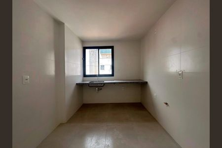Apartamento à venda com 3 quartos, 173m² em Sagrada Família, Belo Horizonte