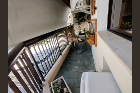 Apartamento à venda com 108m², 2 quartos e 2 vagas