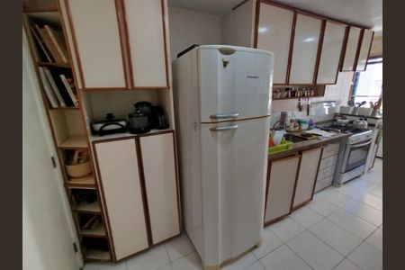Apartamento à venda com 108m², 2 quartos e 2 vagas