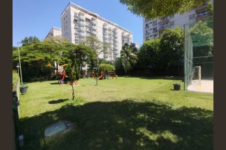 Apartamento à venda com 108m², 2 quartos e 2 vagas