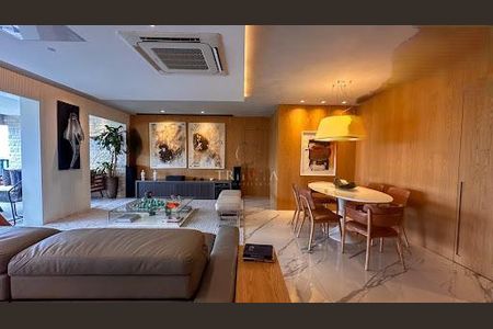 Apartamento à venda com 170m², 3 quartos e 3 vagas