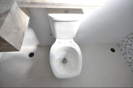 Casa à venda com 99m², 3 quartos e 1 vagaBanheiro do Quarto Suíte