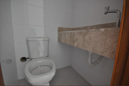 Casa à venda com 99m², 3 quartos e 1 vagaLavabo