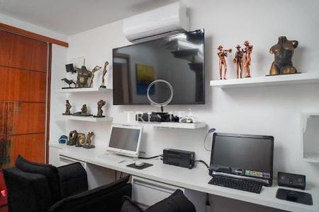 Casa à venda com 4 quartos, 220m² em Centro, Rio de Janeiro