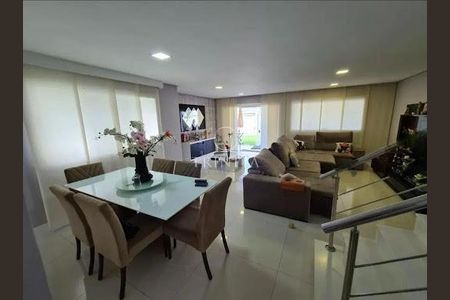 Casa à venda com 4 quartos, 280m² em Recreio dos Bandeirantes, Rio de Janeiro