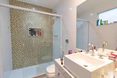 Casa à venda com 4 quartos, 280m² em Recreio dos Bandeirantes, Rio de Janeiro