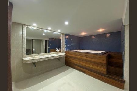 Casa à venda com 4 quartos, 872m² em Barra da Tijuca, Rio de Janeiro