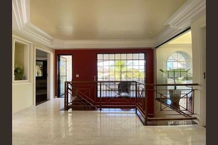 Casa à venda com 872m², 4 quartos e 4 vagas