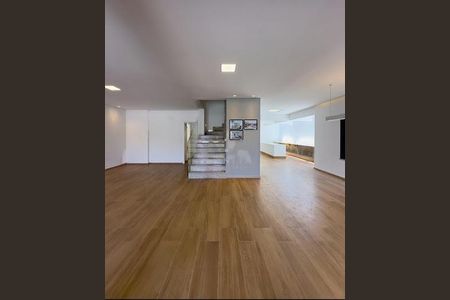 Casa à venda com 6 quartos, 430m² em Recreio dos Bandeirantes, Rio de Janeiro