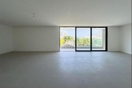 Casa à venda com 6 quartos, 430m² em Recreio dos Bandeirantes, Rio de Janeiro