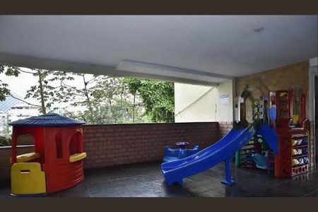 Apartamento à venda com 220m², 3 quartos e 2 vagas