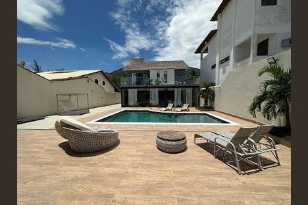 Casa à venda com 600m², 5 quartos e 4 vagas